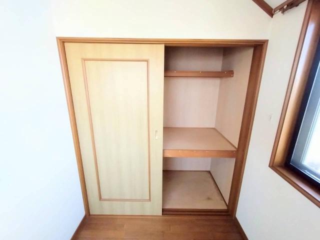 焼津市中根一戸建 収納