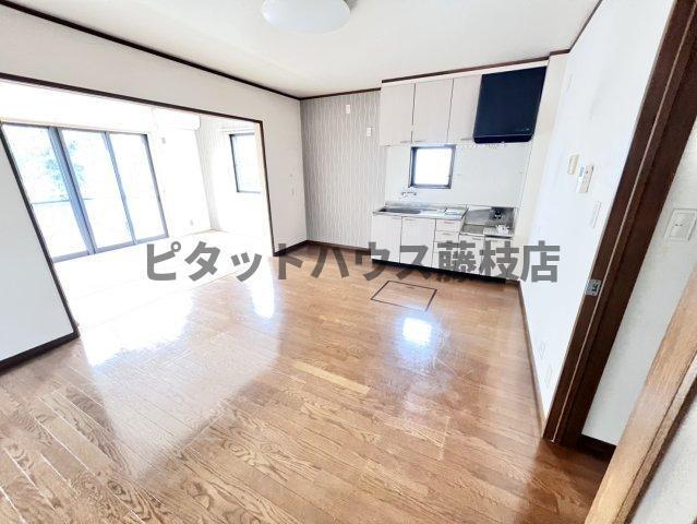 焼津市大覚寺アパート リビング