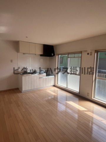 掛川市天王町アパート リビング