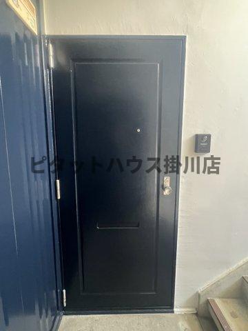 掛川市天王町アパート 玄関