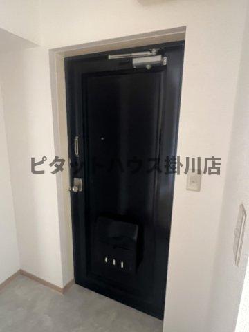 掛川市天王町アパート 玄関
