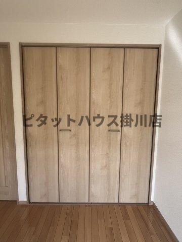 掛川市天王町アパート 収納