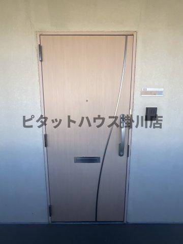 掛川市長谷マンション 玄関