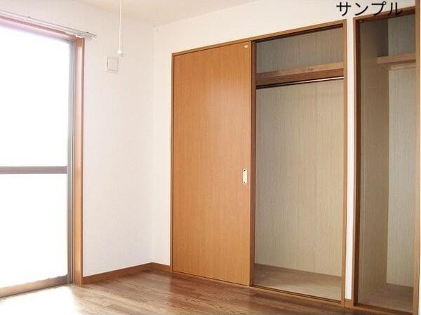 御前崎市白羽アパート 収納