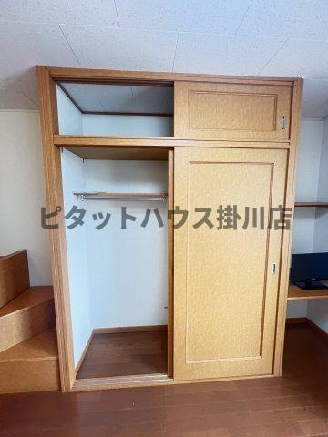袋井市延久アパート 収納