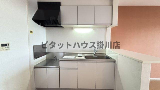 袋井市国本アパート キッチン