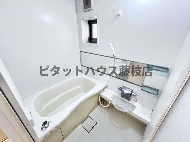 焼津市東小川アパート バス／シャワー