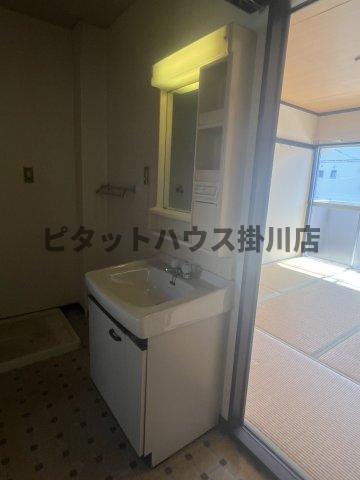 掛川市亀の甲アパート 洗面