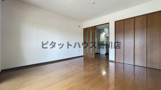 袋井市川井マンション リビング
