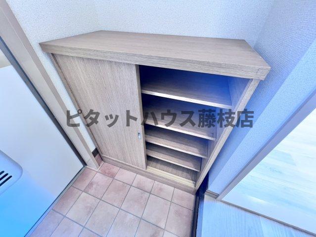 焼津市利右衛門アパート 収納