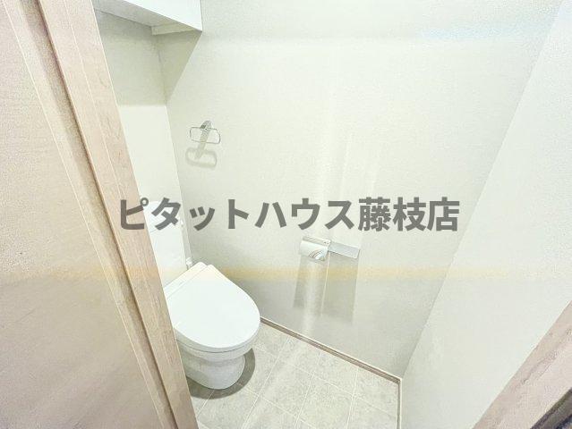 THE　1（302） トイレ