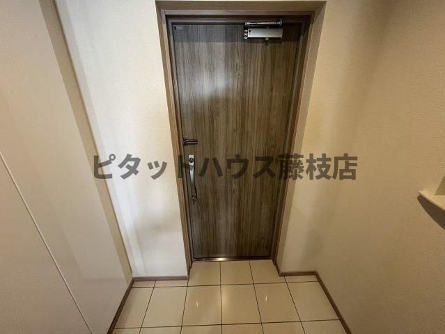 THE　1（302） 玄関
