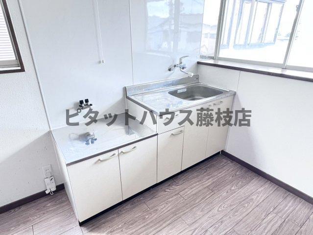 焼津市焼津アパート キッチン