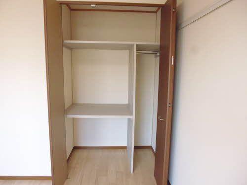 焼津市中根アパート 収納