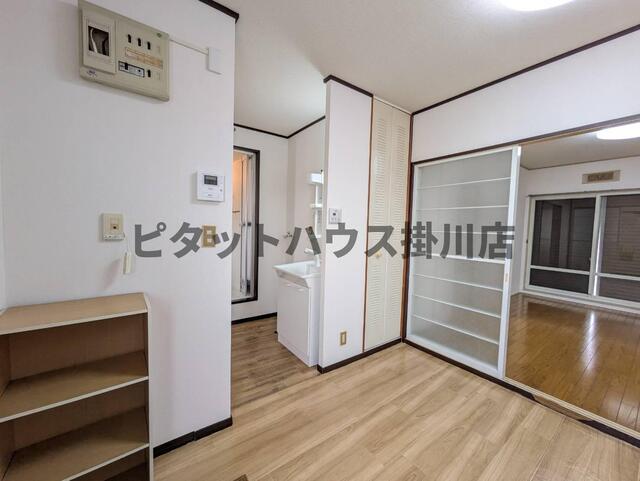 菊川市赤土アパート 室内