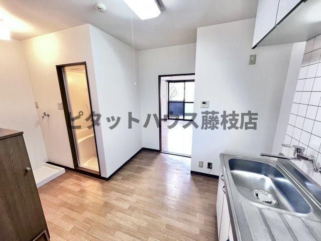 焼津市石津中町アパート 室内