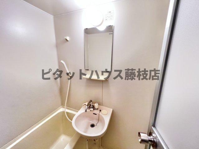 焼津市石津中町アパート 洗面