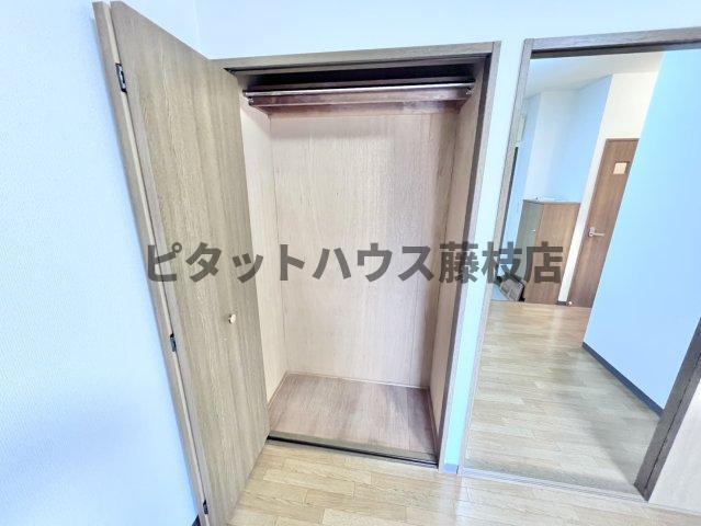 焼津市石津中町アパート 収納