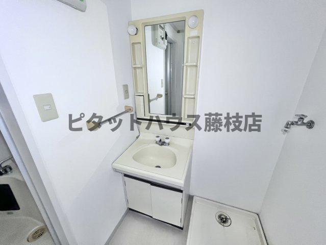 焼津市三ケ名アパート 洗面