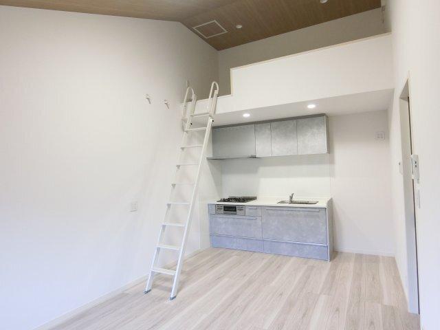 掛川市上張アパート リビング