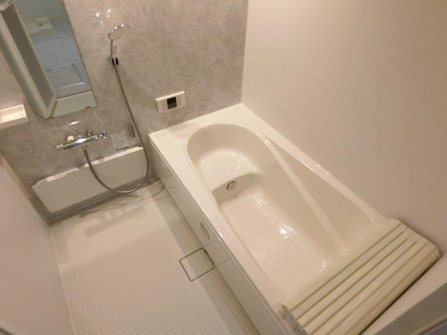 掛川市上張アパート バス／シャワー