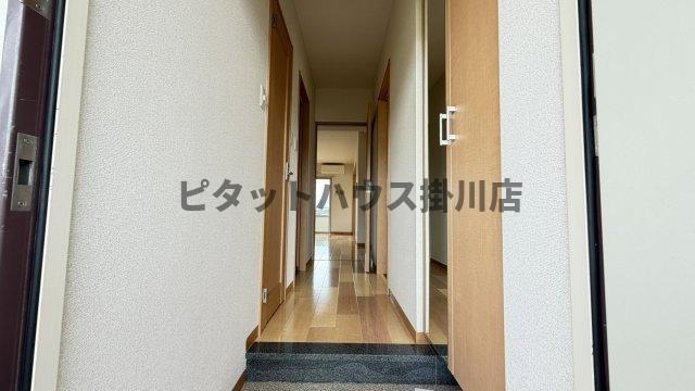 菊川市吉沢マンション 玄関