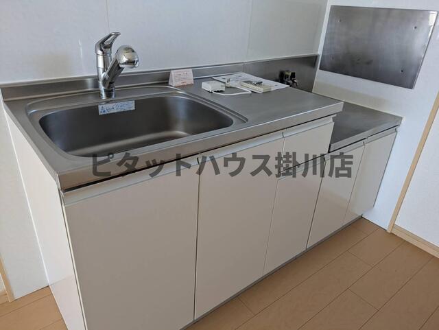 菊川市下平川アパート キッチン