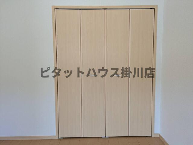 菊川市下平川アパート 収納