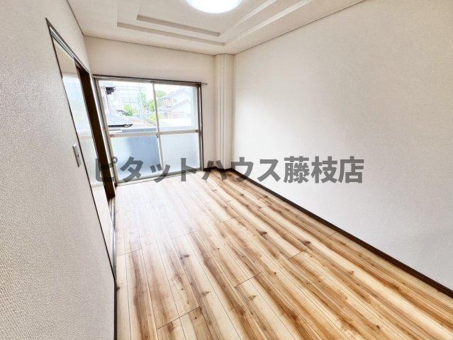 焼津市三ケ名アパート リビング