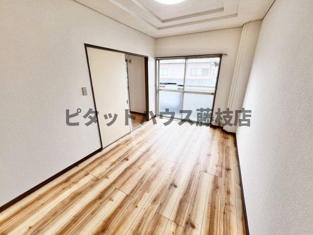 焼津市三ケ名アパート リビング