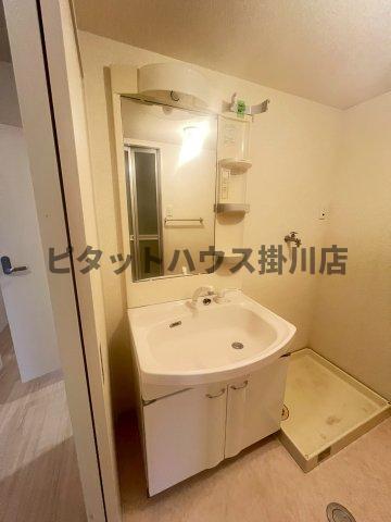 磐田市三ケ野台マンション 洗面
