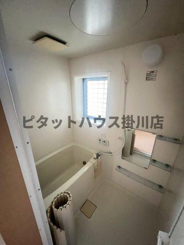 掛川市久保テラスハウス バス／シャワー