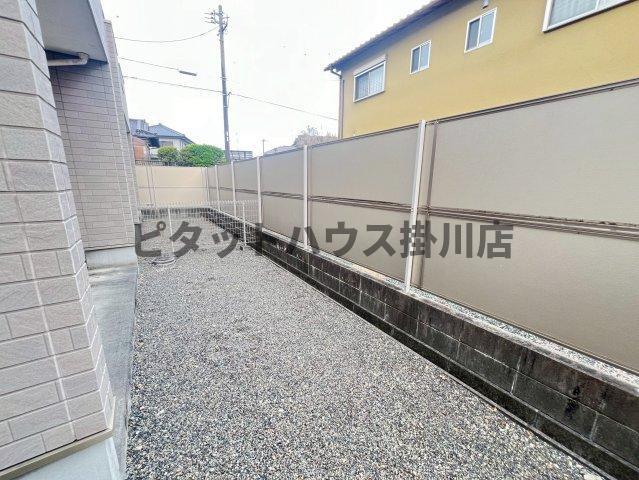 掛川市久保テラスハウス 庭
