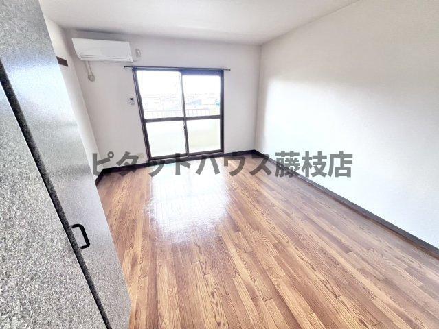 焼津市小柳津マンション リビング