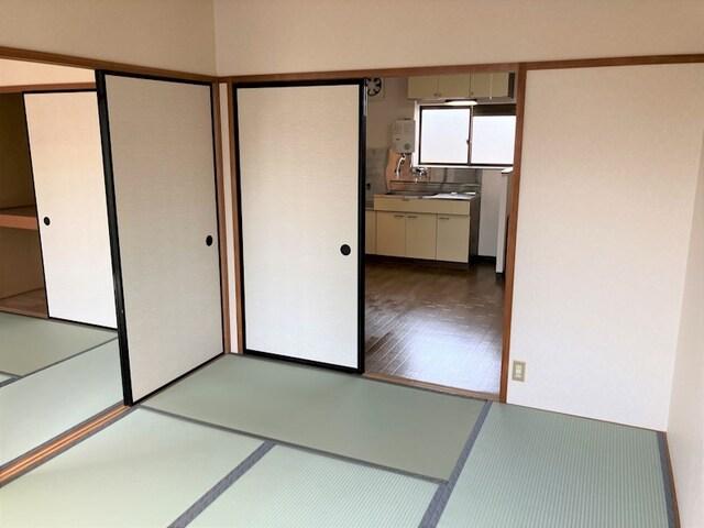 袋井市旭町アパート 室内