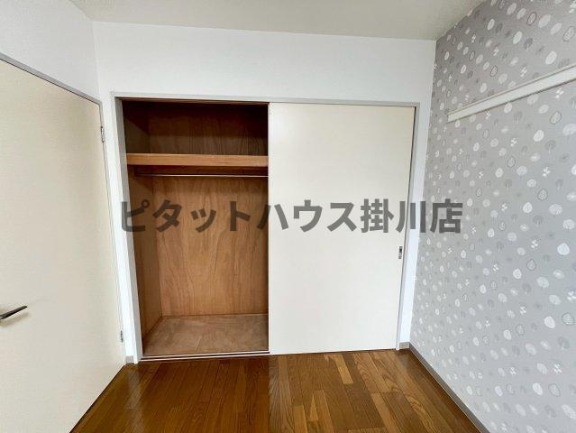 袋井市田町アパート 収納