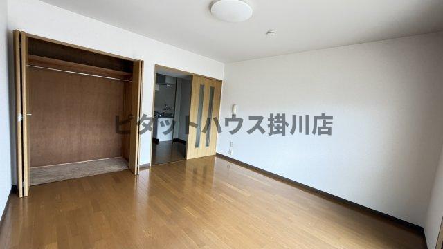 袋井市豊沢マンション リビング