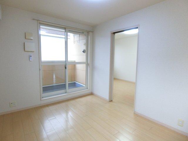 袋井市愛野南アパート リビング