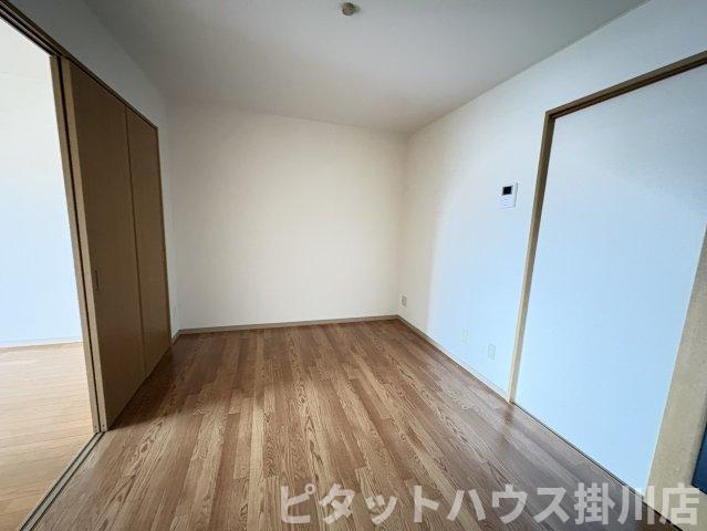 掛川市葛川アパート リビング