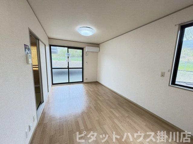 掛川市水垂アパート リビング