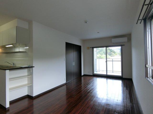 袋井市愛野南マンション リビング