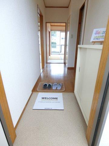 袋井市愛野アパート 玄関