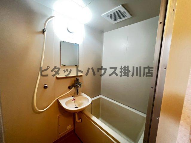 掛川市大渕アパート バス／シャワー