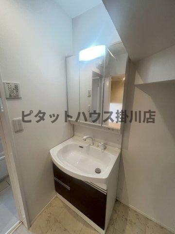 磐田市千手堂一戸建 洗面