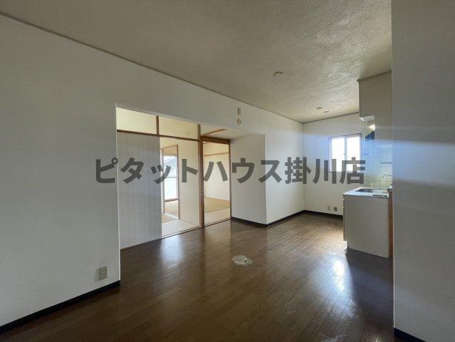 袋井市豊沢マンション リビング