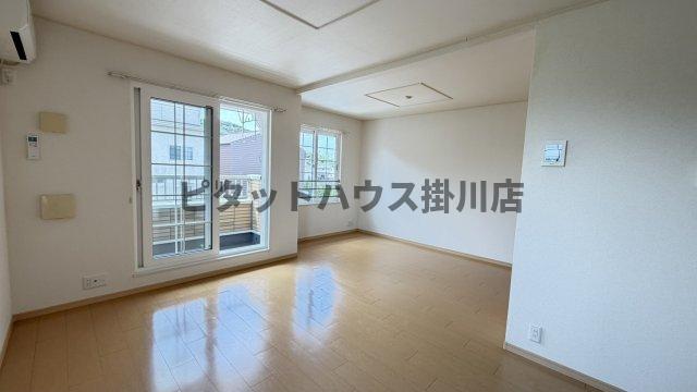 掛川市平野アパート リビング