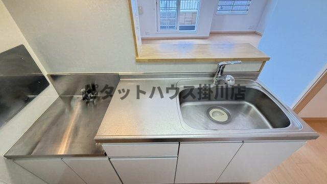 掛川市平野アパート キッチン