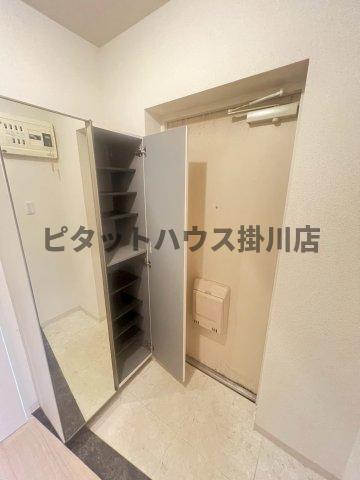 磐田市三ケ野台マンション 玄関