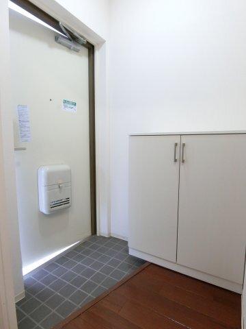 掛川市下俣南マンション 玄関
