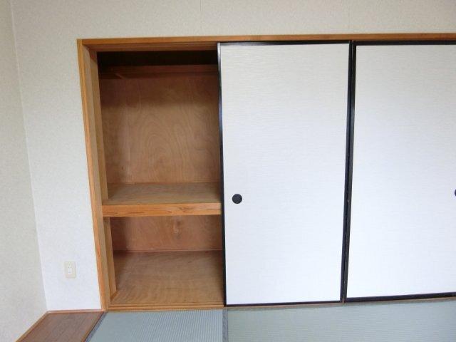 掛川市下俣南マンション 収納